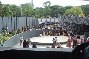 8BC426A0-6FA2-4033-9B81-D2829536C1A4-450x300